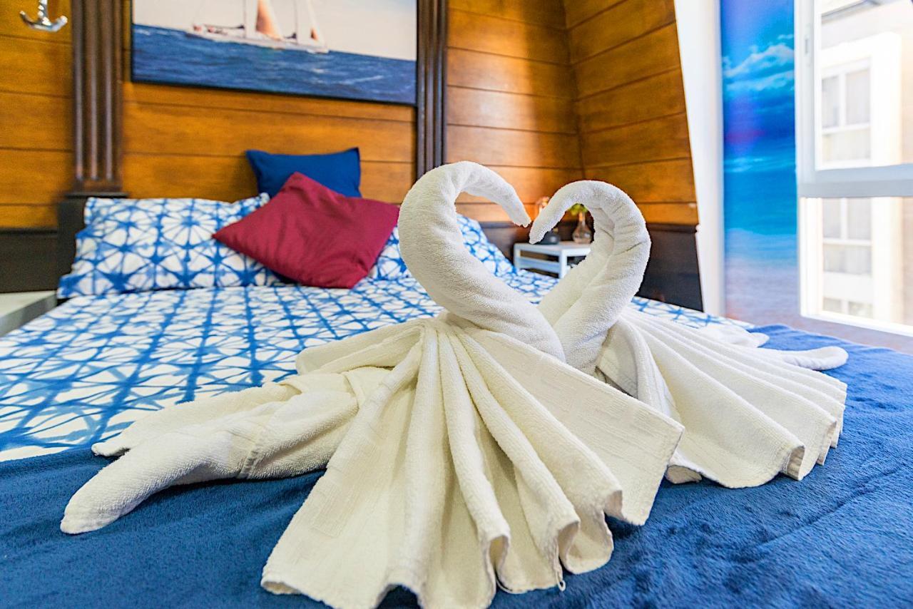 Citycenter Pirates Room, Young People Only マラガ エクステリア 写真